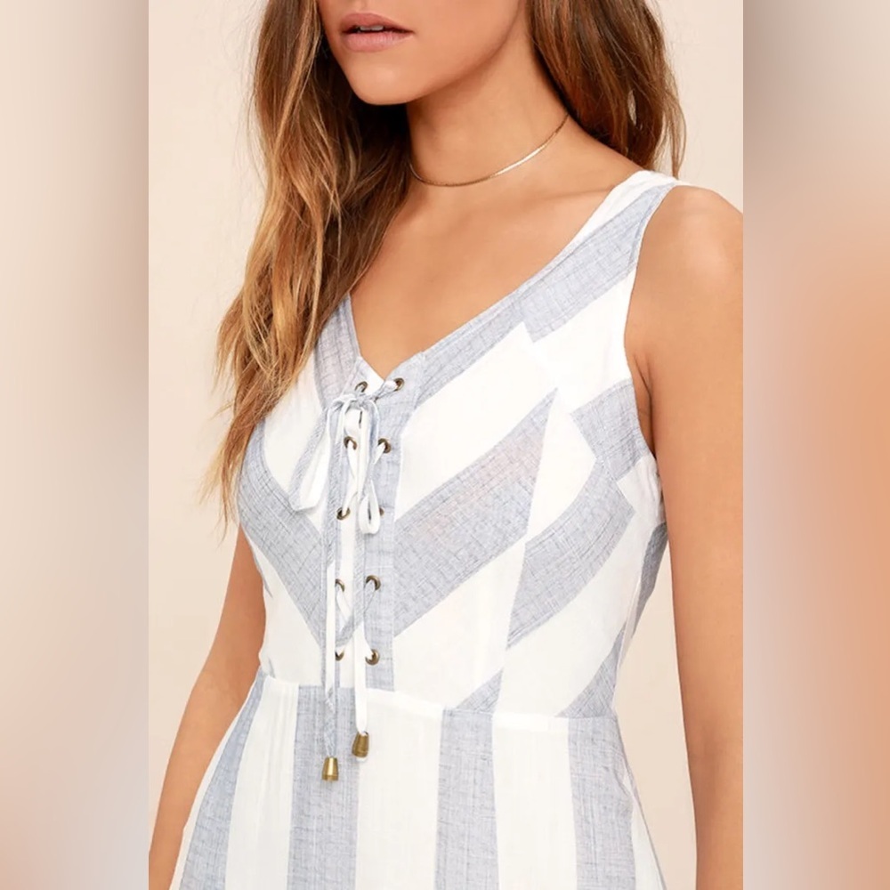 NWT Lulus Martha’s Vineyard Blue and White Lace Up Midi Dress - Picture 4 of 7